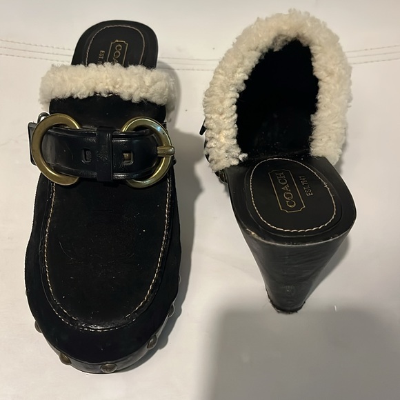 Coach Suede 2 3/4” Wooden Heel. Studs and Sherpa Mule/Clog/Slip in … - Picture 1 of 9